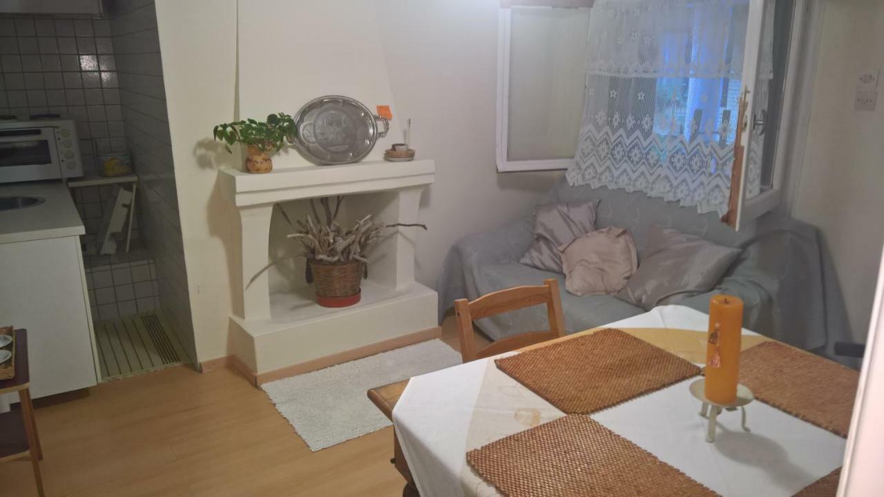 Spitaki Spata Airport Studio Zewnętrze zdjęcie